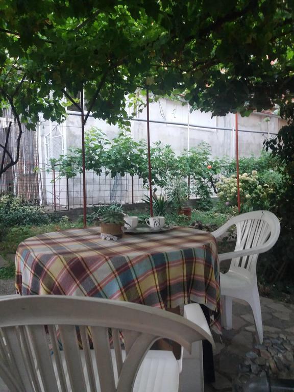 Julija Guest House Охрид Экстерьер фото