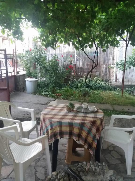 Julija Guest House Охрид Экстерьер фото
